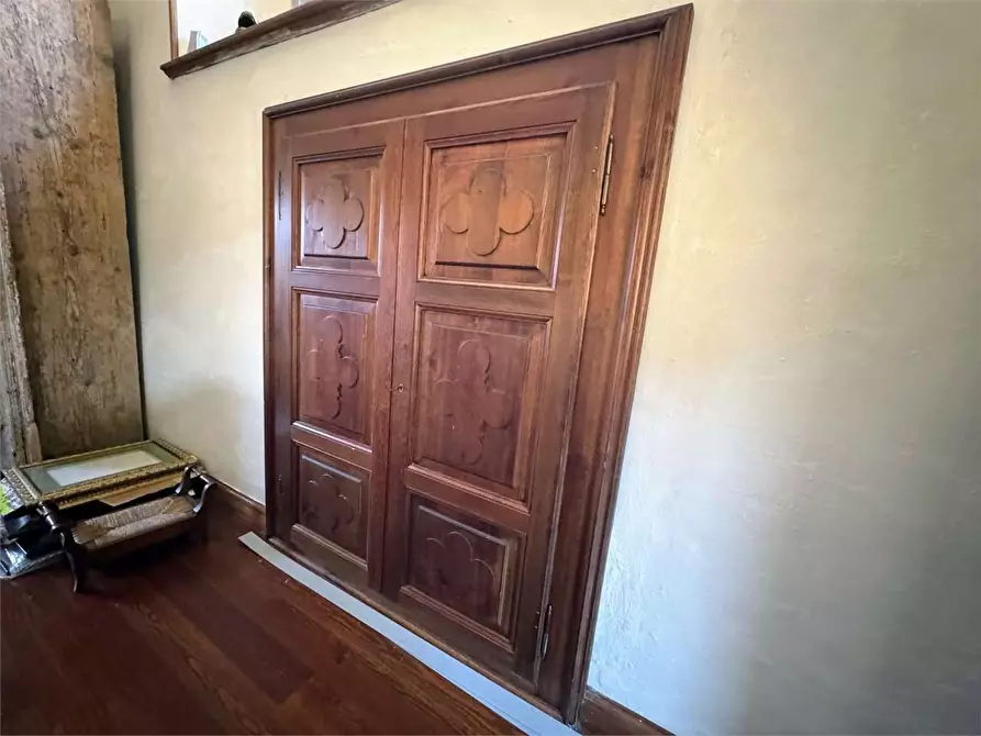 Immagine 37 di Villa in vendita  in centro a Craveggia