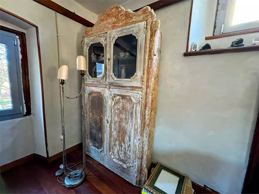 Immagine 36 di Villa in vendita  in centro a Craveggia