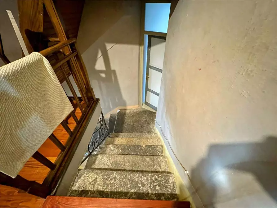 Immagine 38 di Villa in vendita  in centro a Craveggia