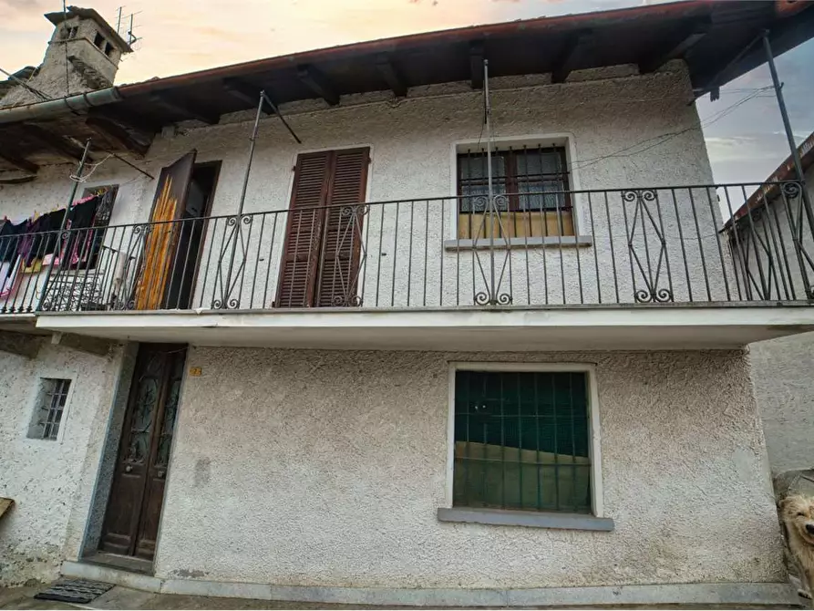 Immagine 5 di Porzione di casa in vendita  in  Via Tessera  7 a Trontano