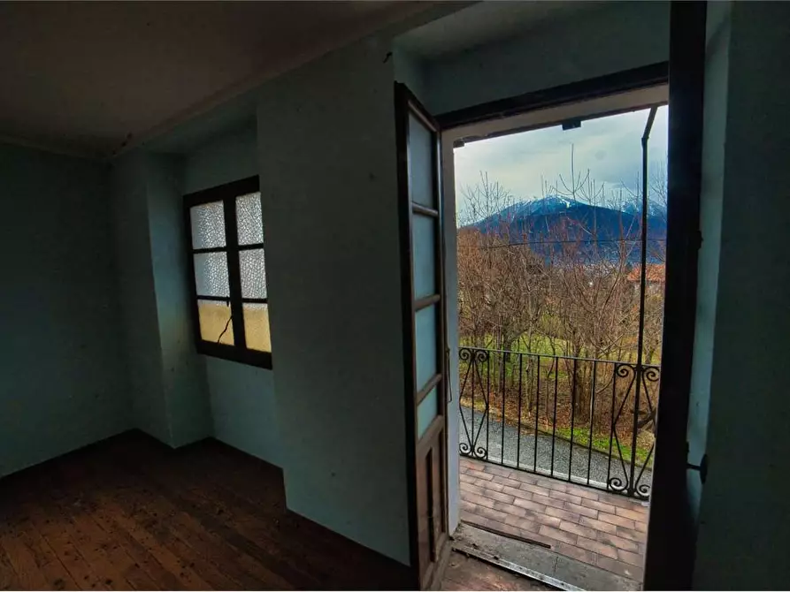 Immagine 15 di Porzione di casa in vendita  in  Via Tessera  7 a Trontano