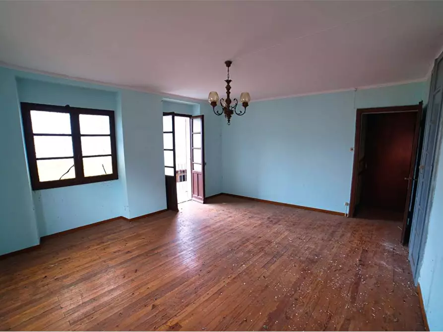 Immagine 6 di Porzione di casa in vendita  in  Via Tessera  7 a Trontano