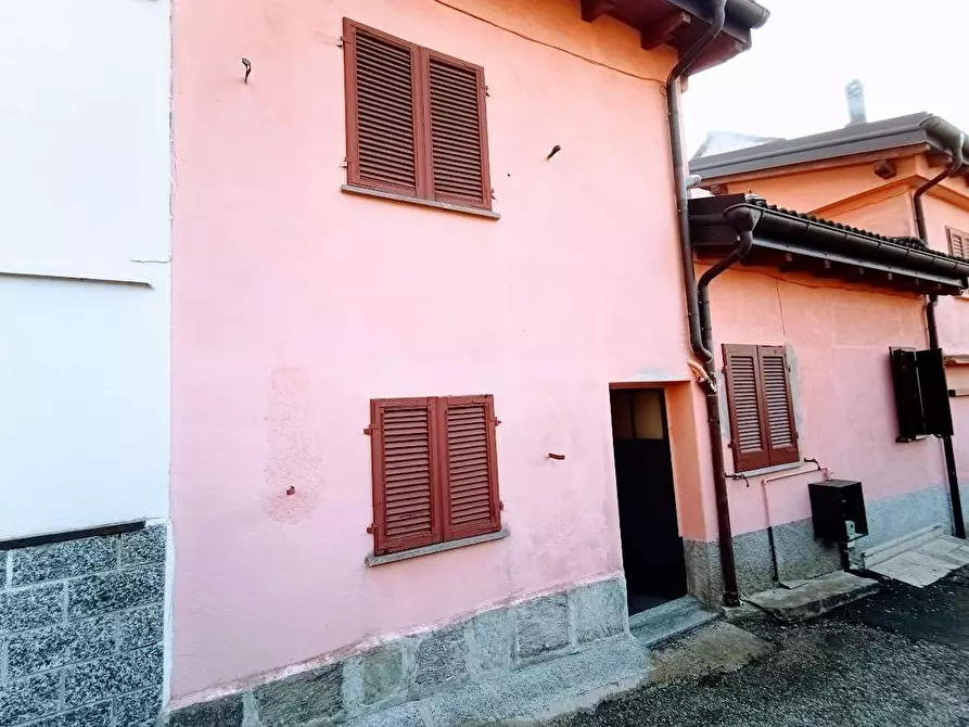 Immagine 36 di Porzione di casa in vendita  in CETRALE  a Vogogna