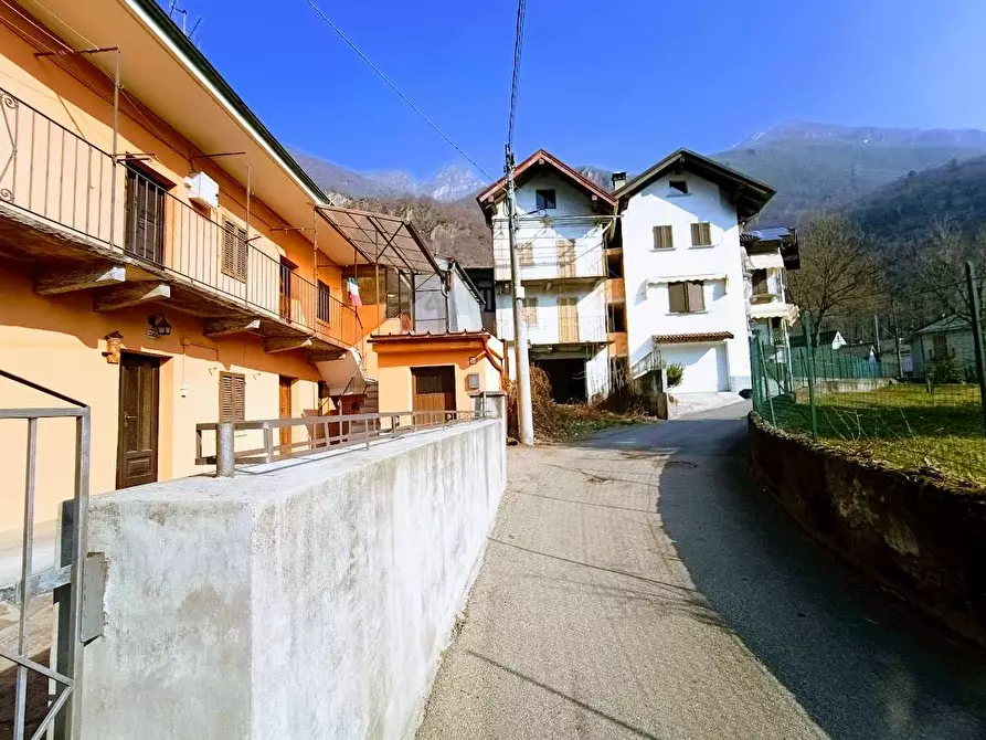 Immagine 33 di Porzione di casa in vendita  in CETRALE  a Vogogna