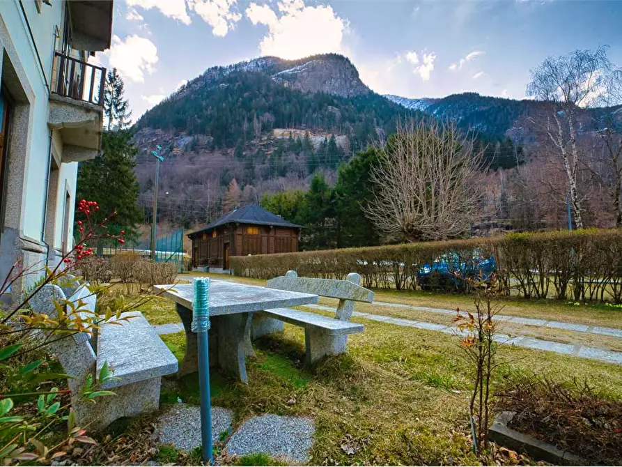 Immagine 10 di Appartamento in vendita  in RIVASCO a Premia