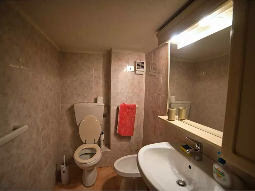 Immagine 33 di Appartamento in vendita  in RIVASCO a Premia