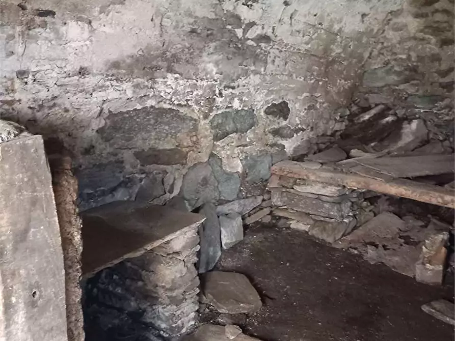 Immagine 46 di Baita in vendita  in crosa a Pieve Vergonte