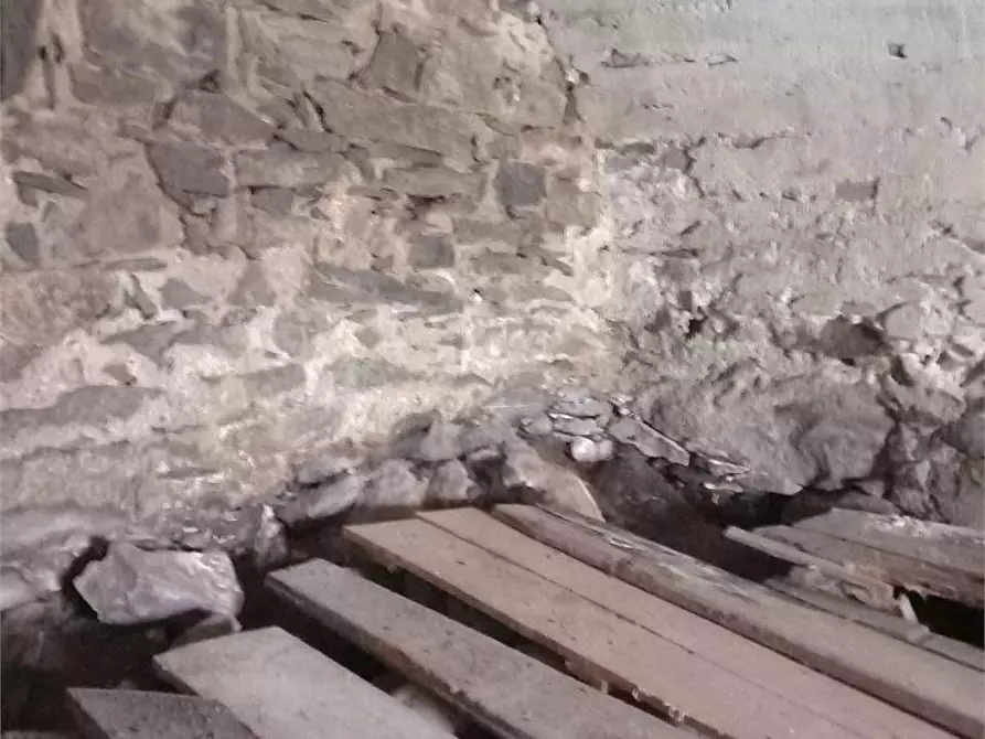 Immagine 38 di Baita in vendita  in crosa a Pieve Vergonte