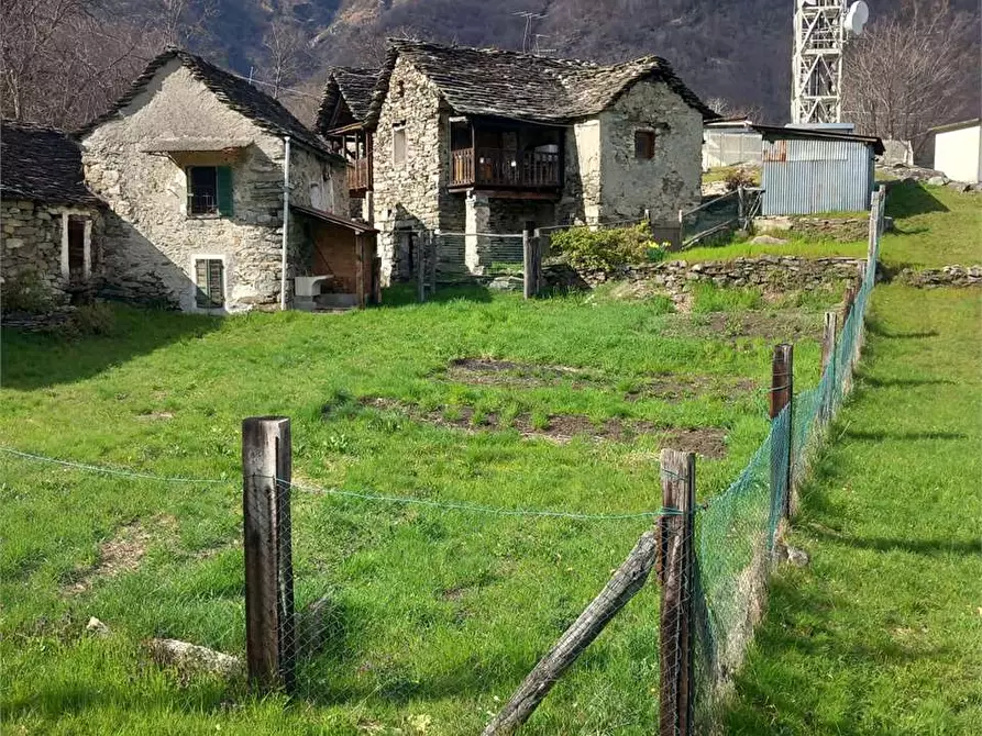 Immagine 11 di Baita in vendita  in crosa a Pieve Vergonte