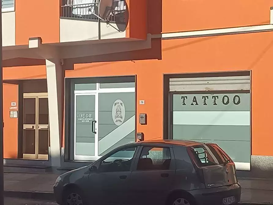 Immagine 3 di Negozio in vendita  in corso bianchi a Villadossola