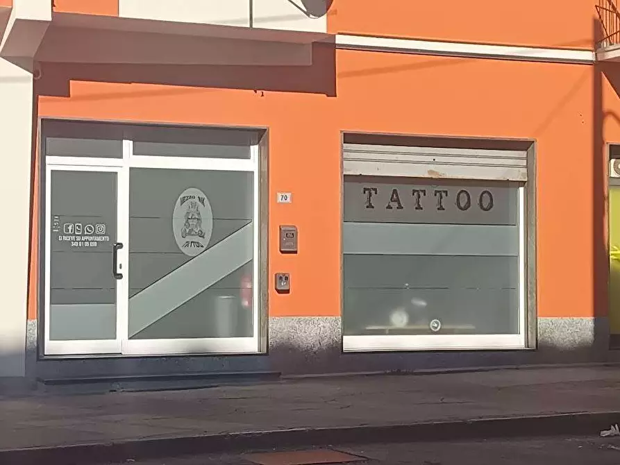 Immagine 1 di Negozio in vendita  in corso bianchi a Villadossola