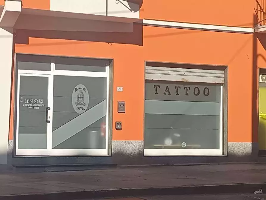 Immagine 2 di Negozio in vendita  in corso bianchi a Villadossola