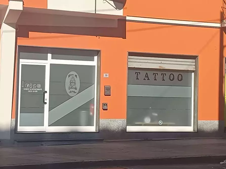 Immagine 10 di Negozio in vendita  in corso bianchi a Villadossola