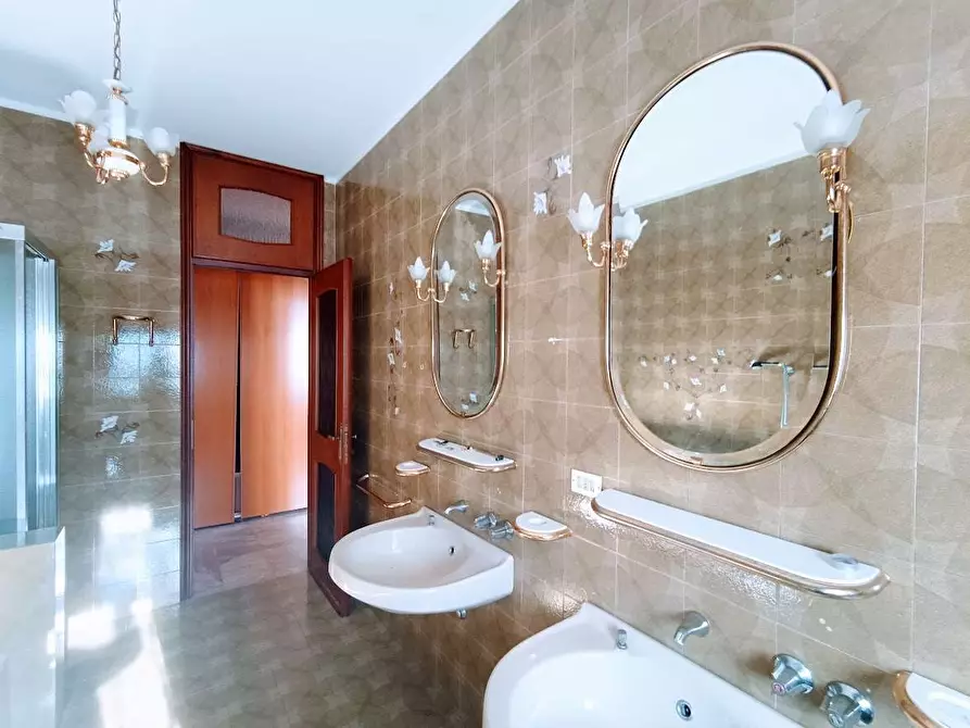 Immagine 35 di Appartamento in vendita  in beltrami 5 a Villadossola