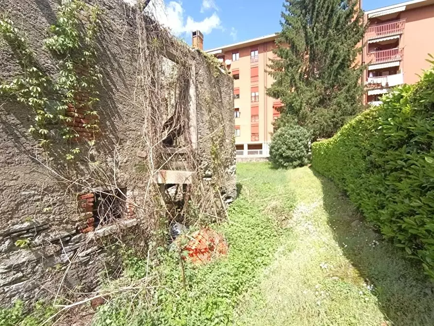 Immagine 7 di Appartamento in vendita  in via cassino a Domodossola