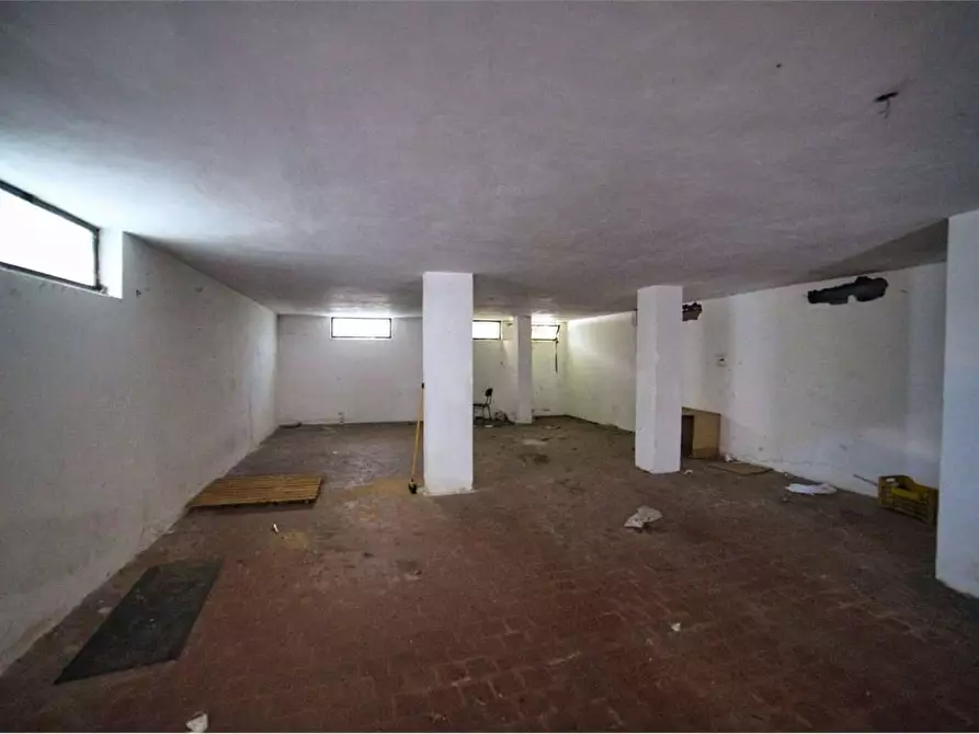 Immagine 4 di Magazzino in vendita  in VIA MARTIRI ALPE MECCIA 40 a Piedimulera