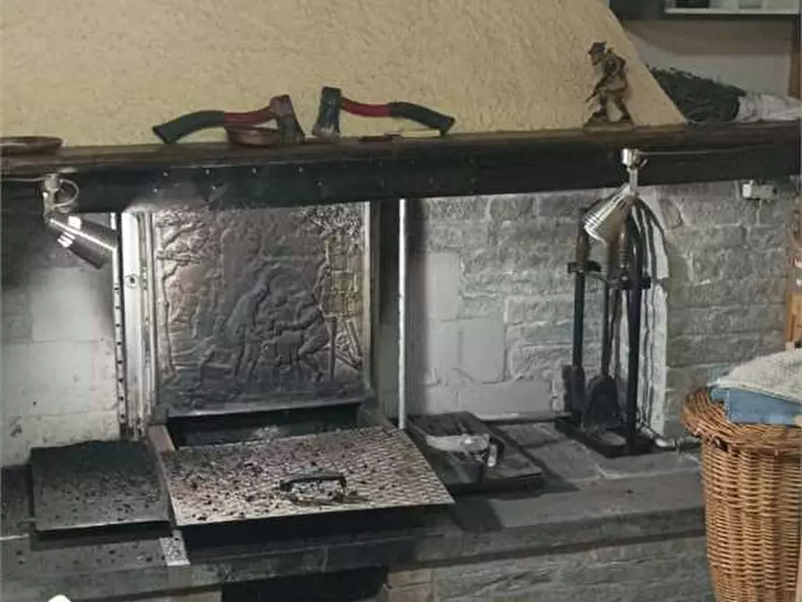 Immagine 43 di Casa indipendente in vendita  in campeglio a Bognanco