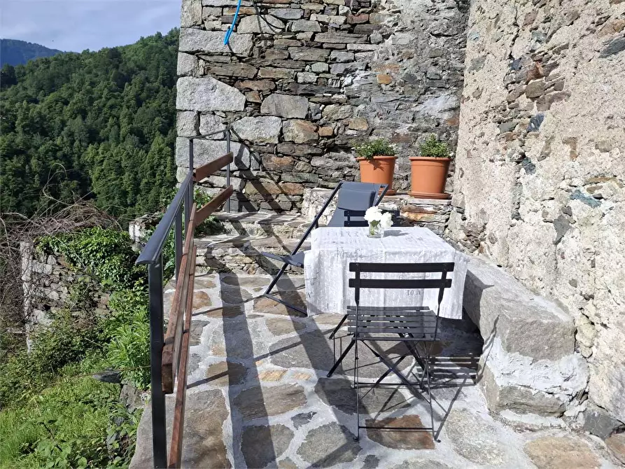 Immagine 1 di Casa indipendente in affitto  in SOPRA SNC a Montescheno