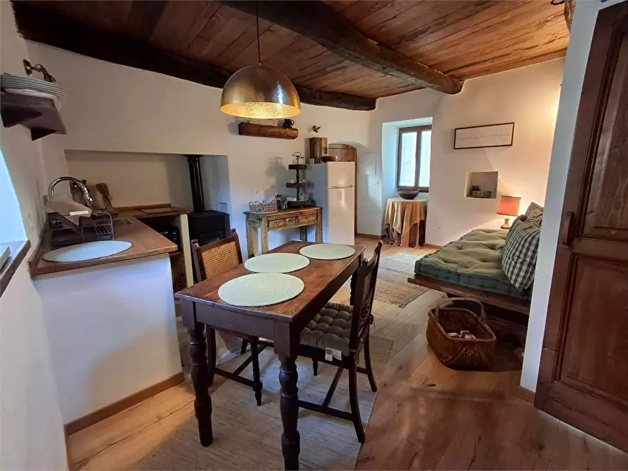 Immagine 6 di Casa indipendente in affitto  in SOPRA SNC a Montescheno