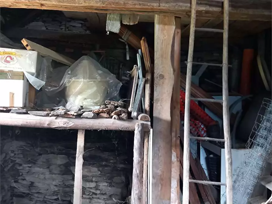 Immagine 44 di Baita in vendita  in anzuno a Domodossola