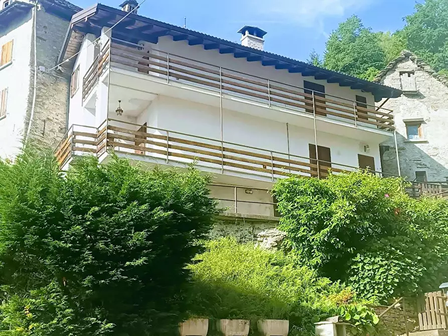 Immagine 5 di Casa indipendente in vendita  in LOC. VIGGINO a Calasca-Castiglione