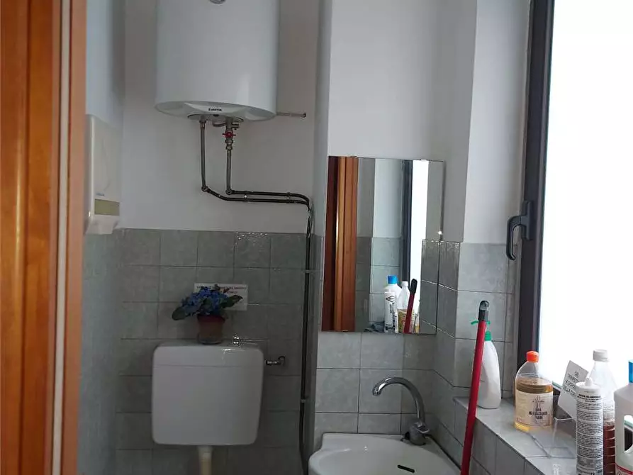 Immagine 18 di Negozio in vendita  in bianchi novello 83 a Villadossola