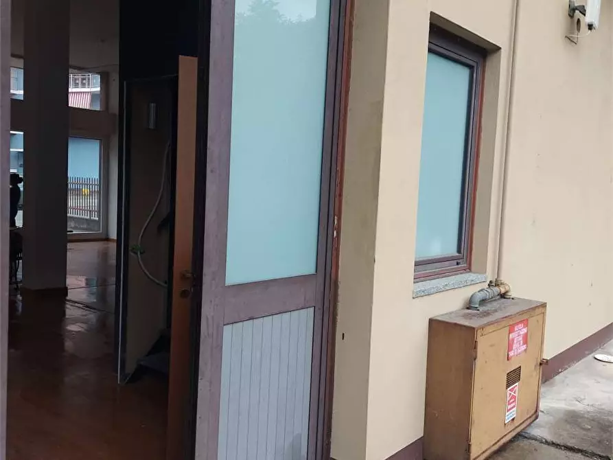 Immagine 29 di Negozio in vendita  in bianchi novello 83 a Villadossola