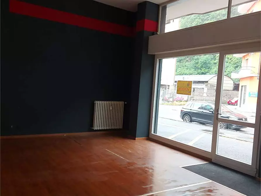Immagine 6 di Negozio in vendita  in bianchi novello 83 a Villadossola
