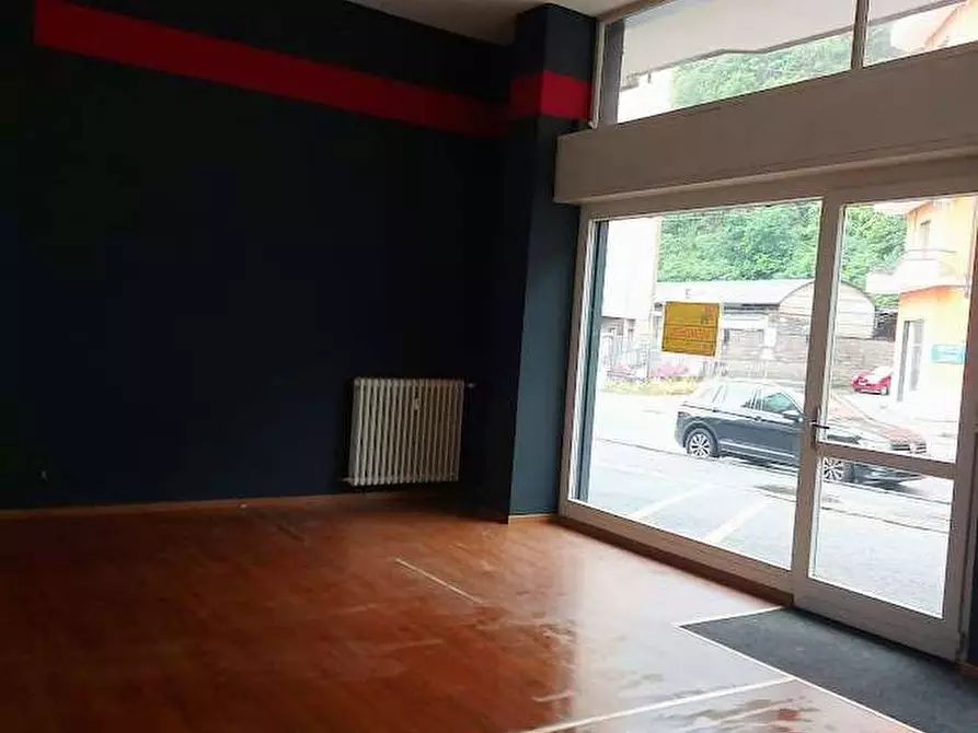 Immagine 4 di Negozio in vendita  in bianchi novello 83 a Villadossola