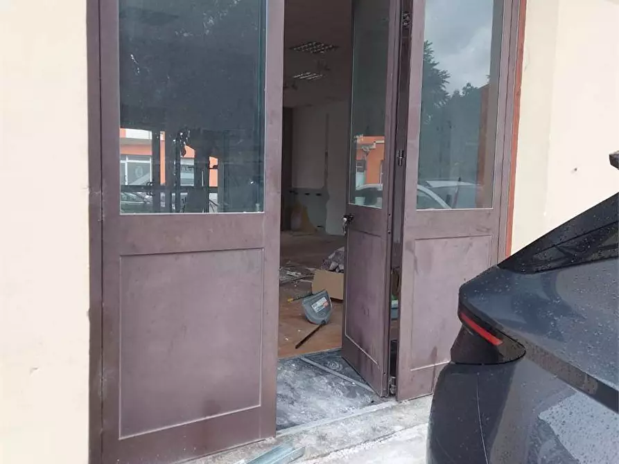 Immagine 14 di Negozio in vendita  in bianchi novello 83 a Villadossola