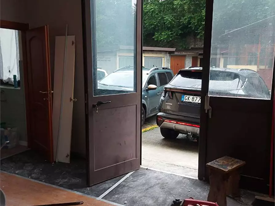 Immagine 25 di Negozio in vendita  in bianchi novello 83 a Villadossola