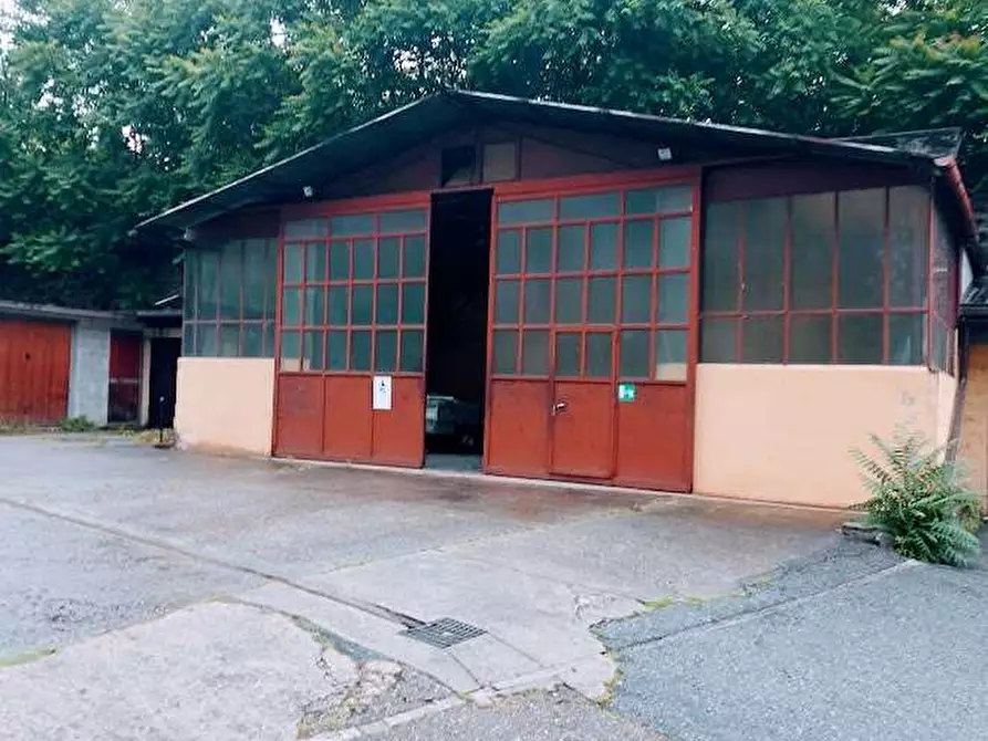 Immagine 1 di Capannone industriale in vendita  in bianchi 83 a Villadossola