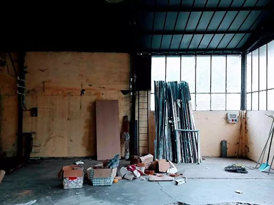 Immagine 14 di Capannone industriale in vendita  in bianchi 83 a Villadossola