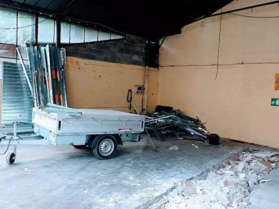 Immagine 19 di Capannone industriale in vendita  in bianchi 83 a Villadossola