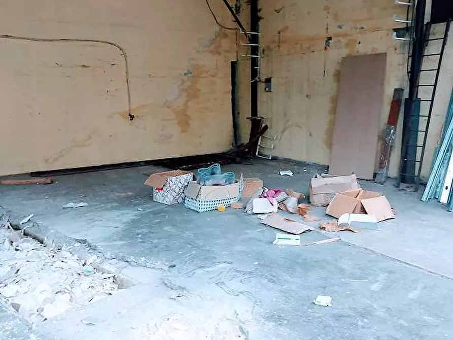 Immagine 17 di Capannone industriale in vendita  in bianchi 83 a Villadossola