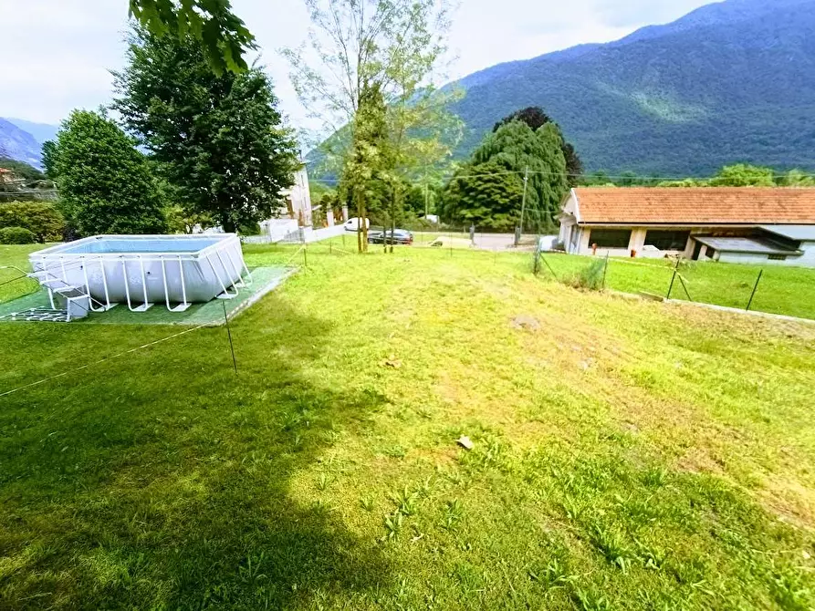 Immagine 4 di Terreno edificabile in vendita  in arzo a Casale Corte Cerro