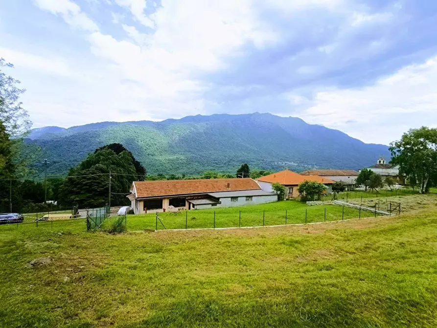 Immagine 13 di Terreno edificabile in vendita  in arzo a Casale Corte Cerro