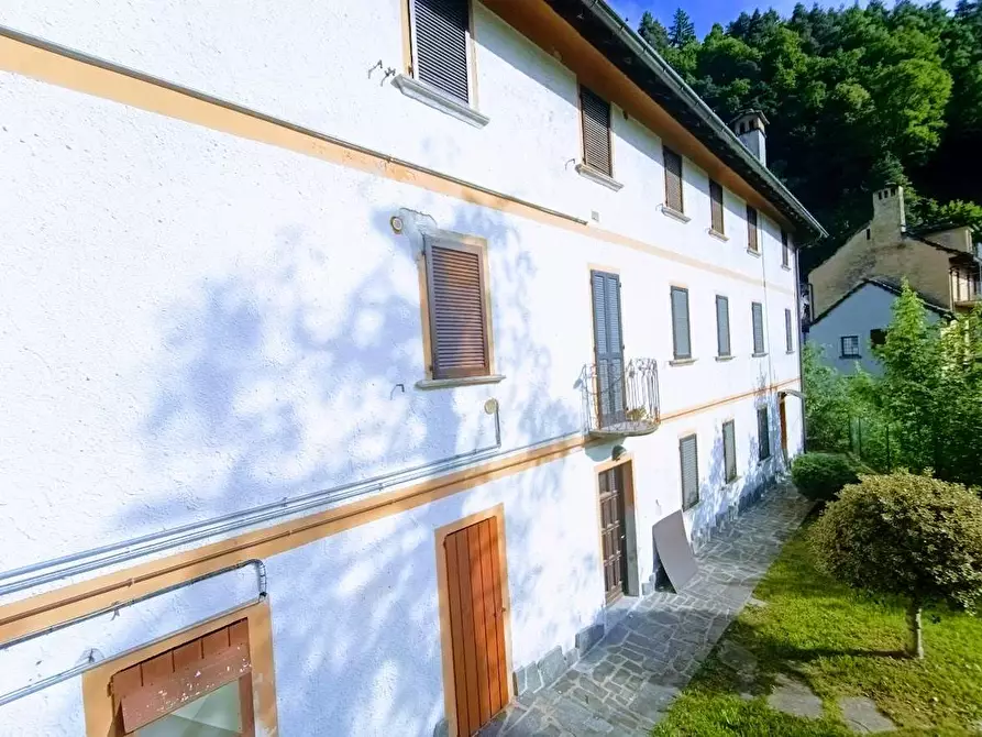 Immagine 5 di Appartamento in vendita  in PIAZZA CHIESA a Druogno