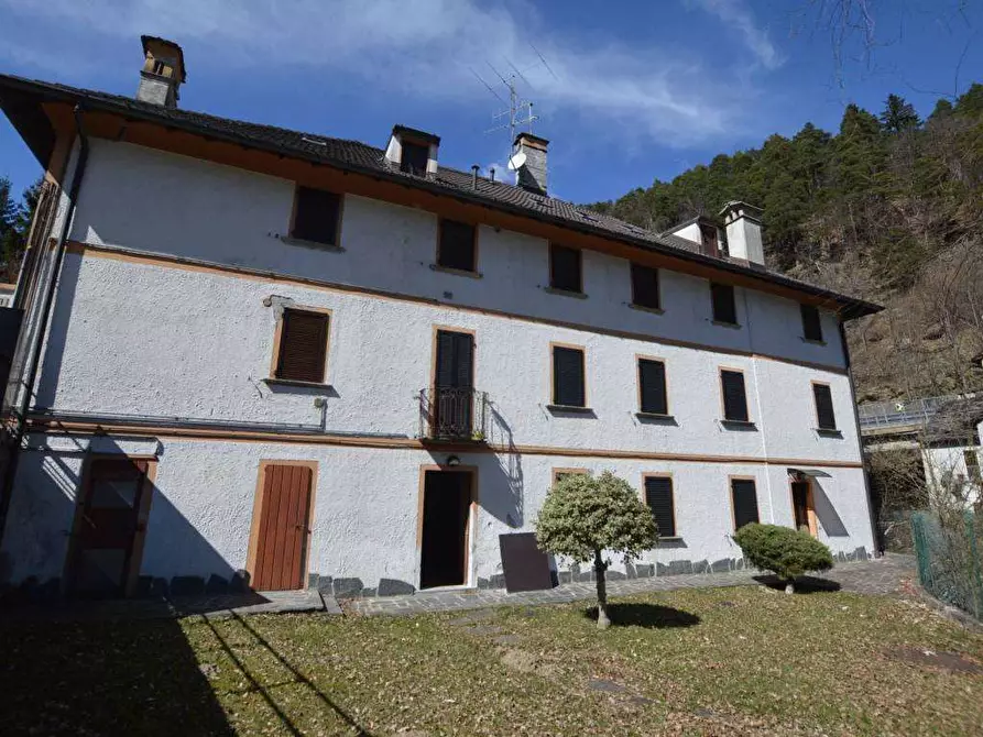 Immagine 1 di Appartamento in vendita  in PIAZZA CHIESA a Druogno