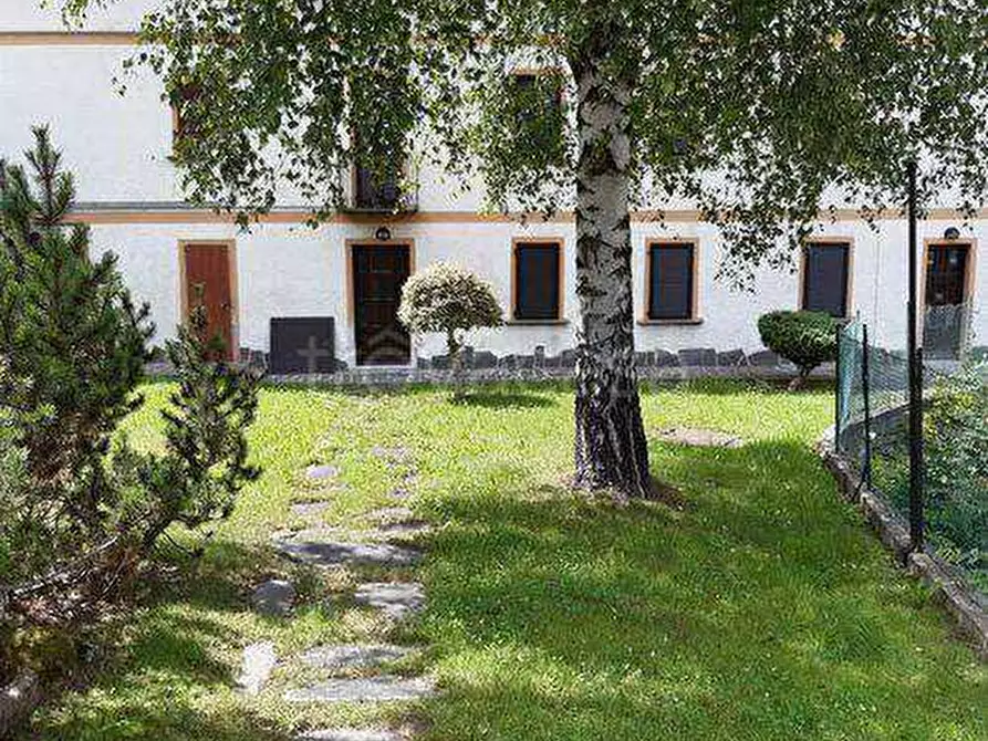 Immagine 2 di Appartamento in vendita  in PIAZZA CHIESA a Druogno