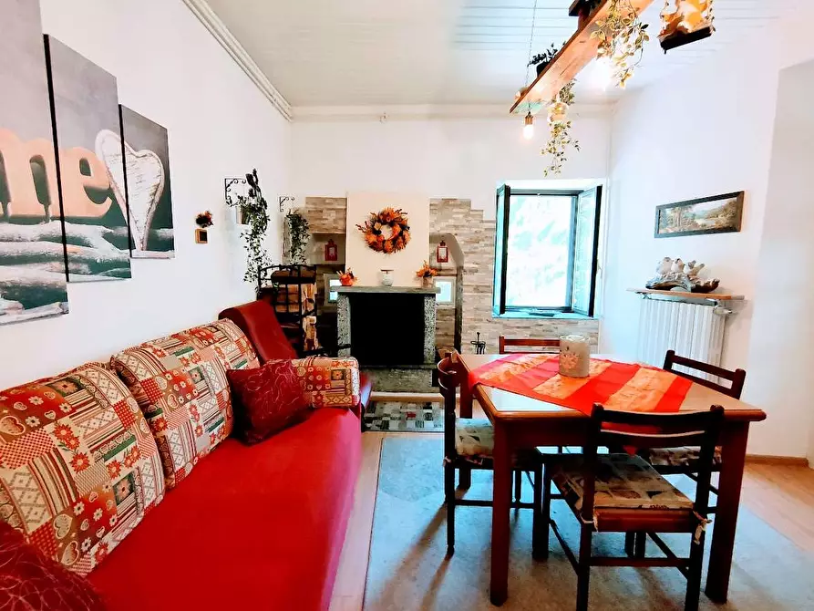 Immagine 11 di Casa indipendente in vendita  in MONTE ROSA a Calasca-Castiglione