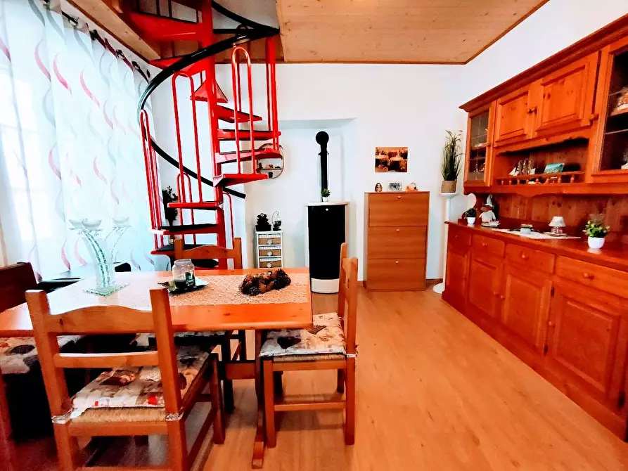 Immagine 13 di Casa indipendente in vendita  in MONTE ROSA a Calasca-Castiglione