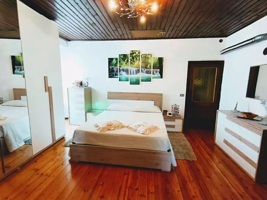 Immagine 16 di Casa indipendente in vendita  in MONTE ROSA a Calasca-Castiglione