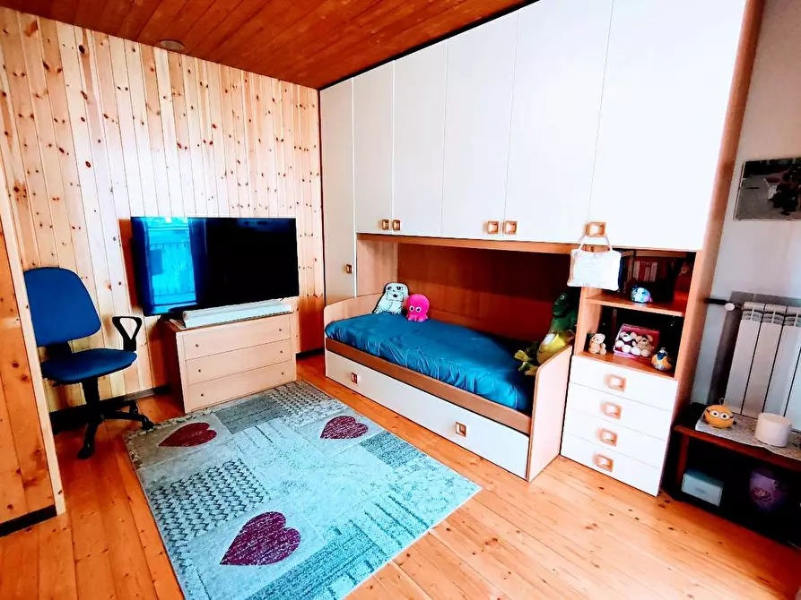 Immagine 18 di Casa indipendente in vendita  in MONTE ROSA a Calasca-Castiglione