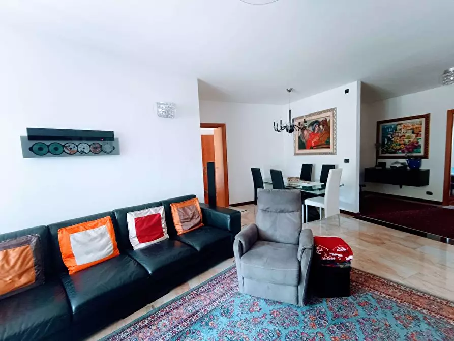 Immagine 14 di Attico in vendita  in piazza repubblica a Villadossola