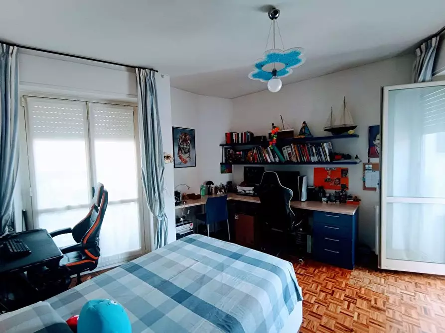 Immagine 42 di Attico in vendita  in piazza repubblica a Villadossola