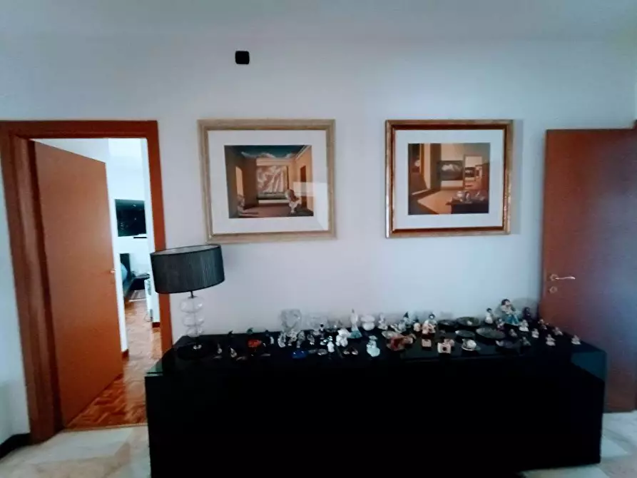 Immagine 54 di Attico in vendita  in piazza repubblica a Villadossola