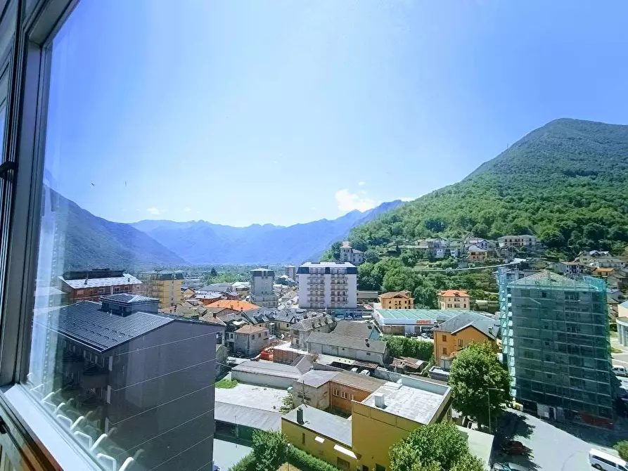 Immagine 55 di Attico in vendita  in piazza repubblica a Villadossola