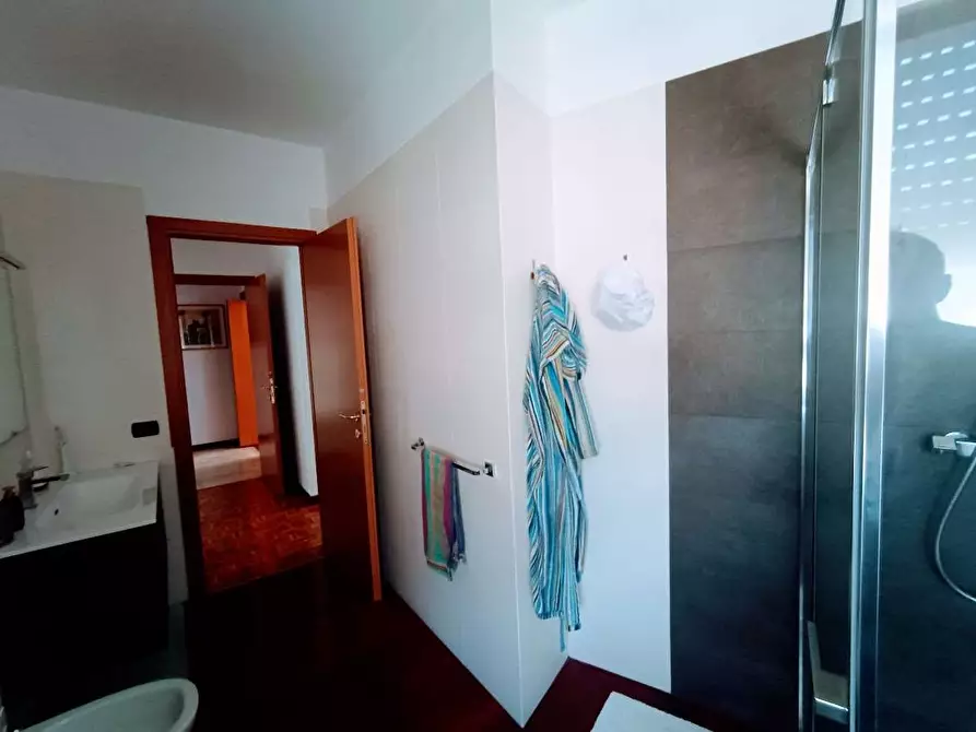 Immagine 56 di Attico in vendita  in piazza repubblica a Villadossola