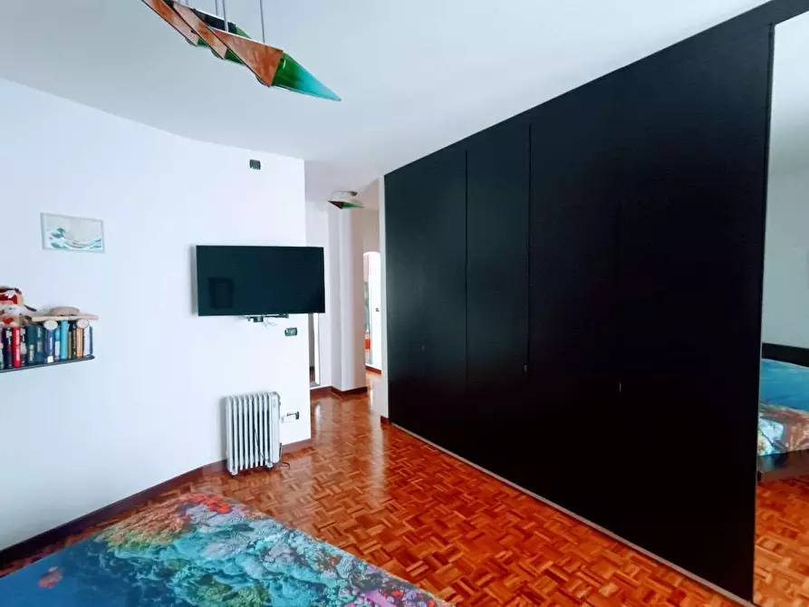 Immagine 36 di Attico in vendita  in piazza repubblica a Villadossola